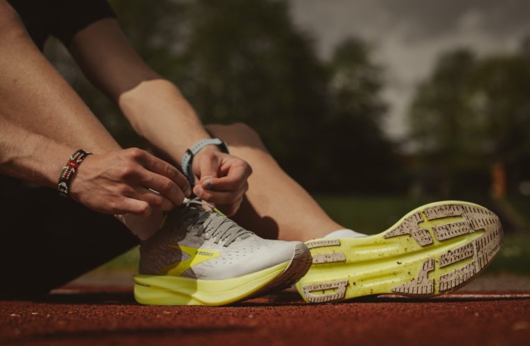 Denton: Reduce Pain from Muscle Strain or Injury Faster with Curewave Laser